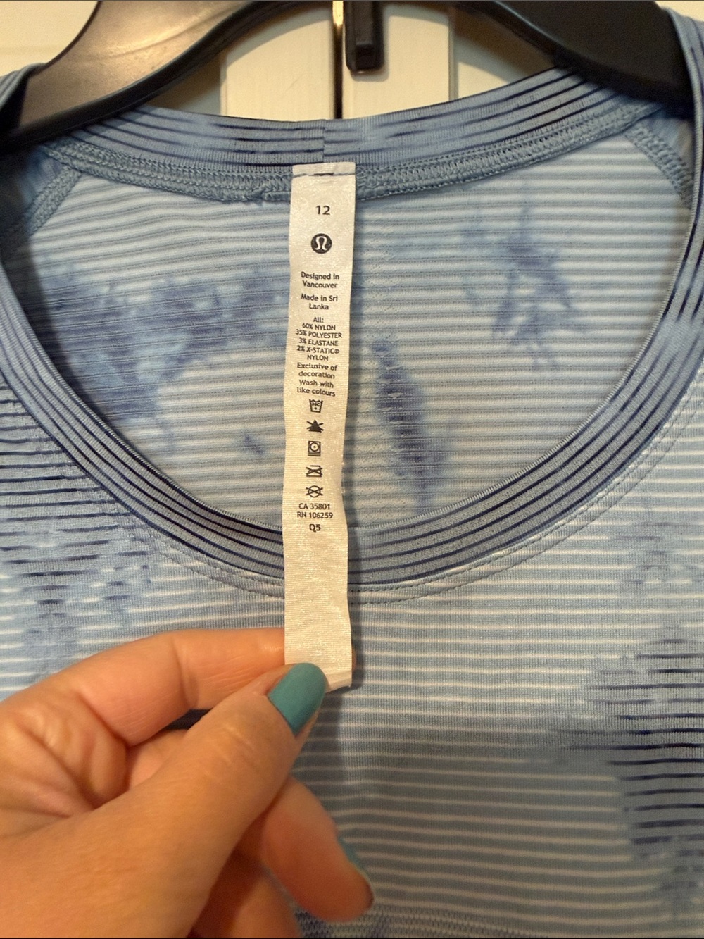 Lululemon Women’s Short Sleeve Tie-Dye Active Tee - Light Blue - Picture 3 of 15